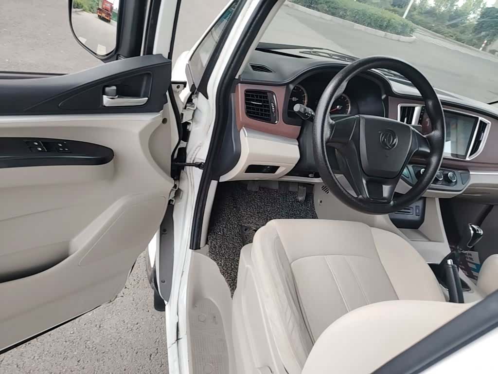 DongFeng M5L, 2019 16