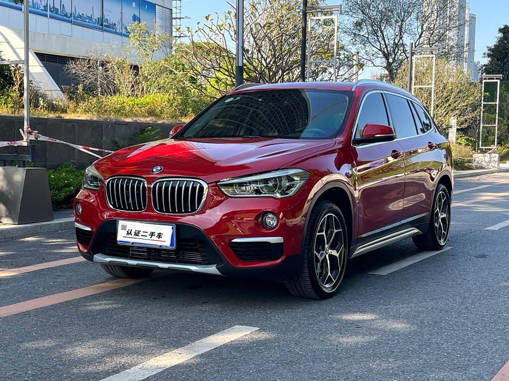 BMW X1