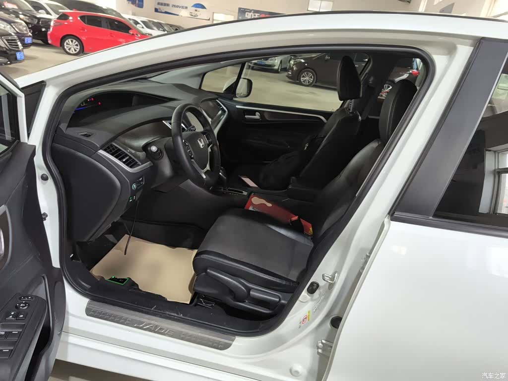 Honda Jade, 2017 15