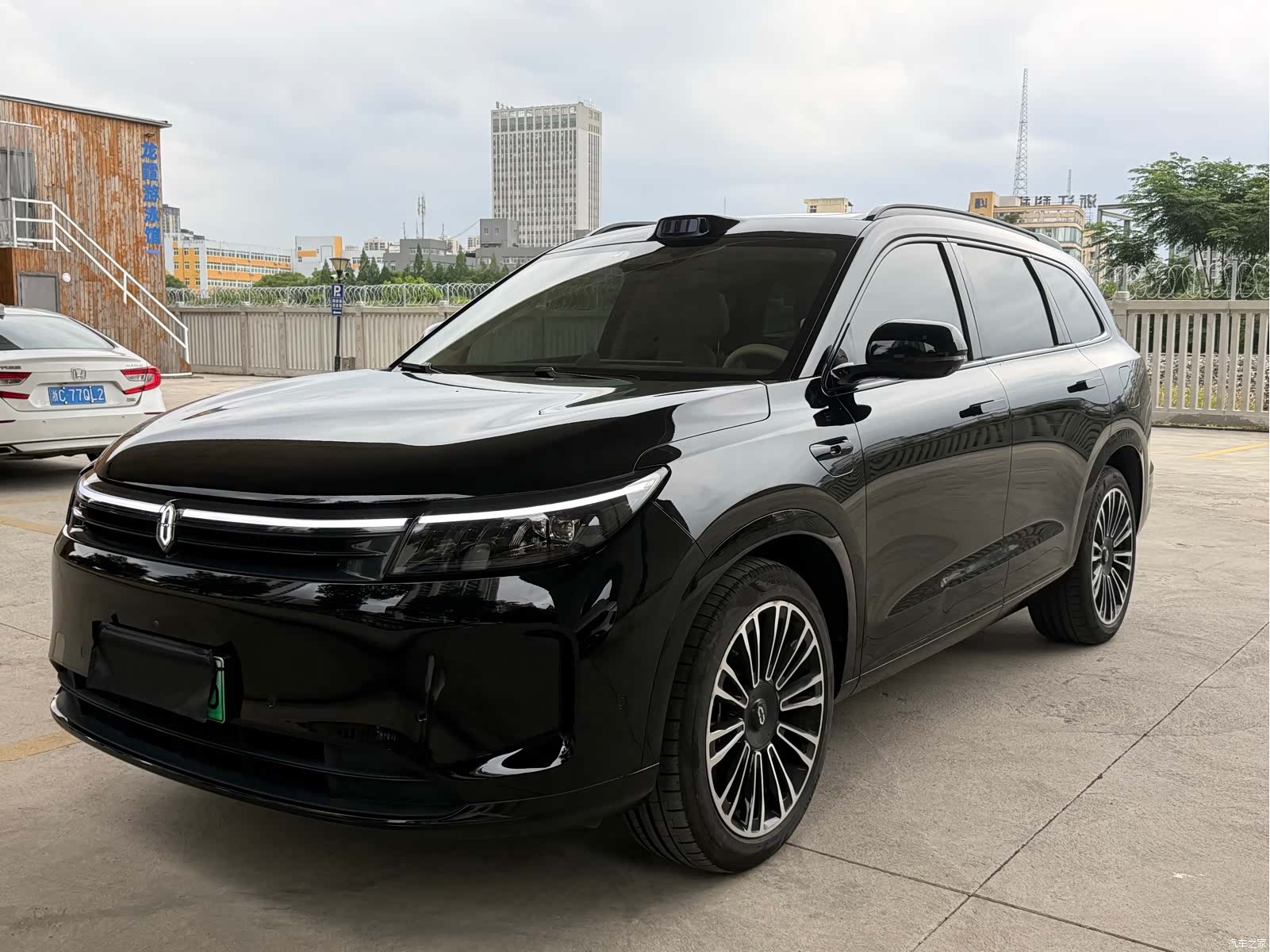 AITO M7, 2024 1