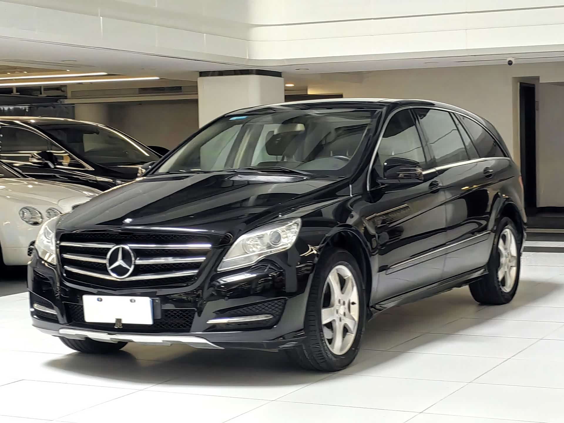 Mercedes-Benz R-Class, 2016 1