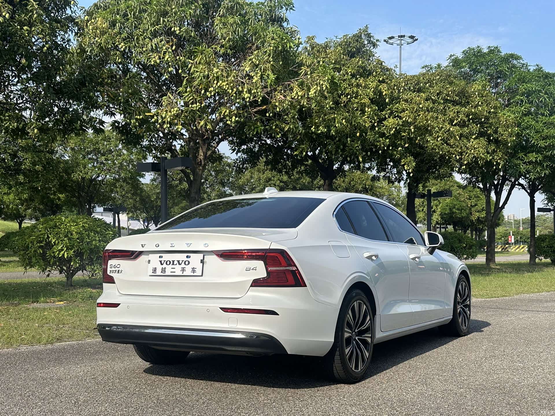 Volvo S60, 2023 11