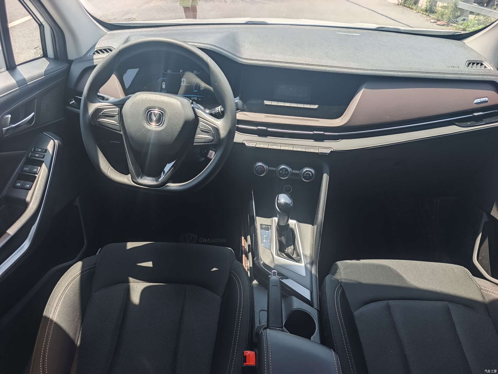 Changan CS15, 2019 7