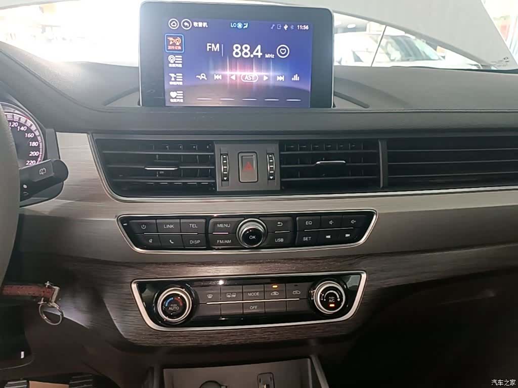 DongFeng X5, 2017 13