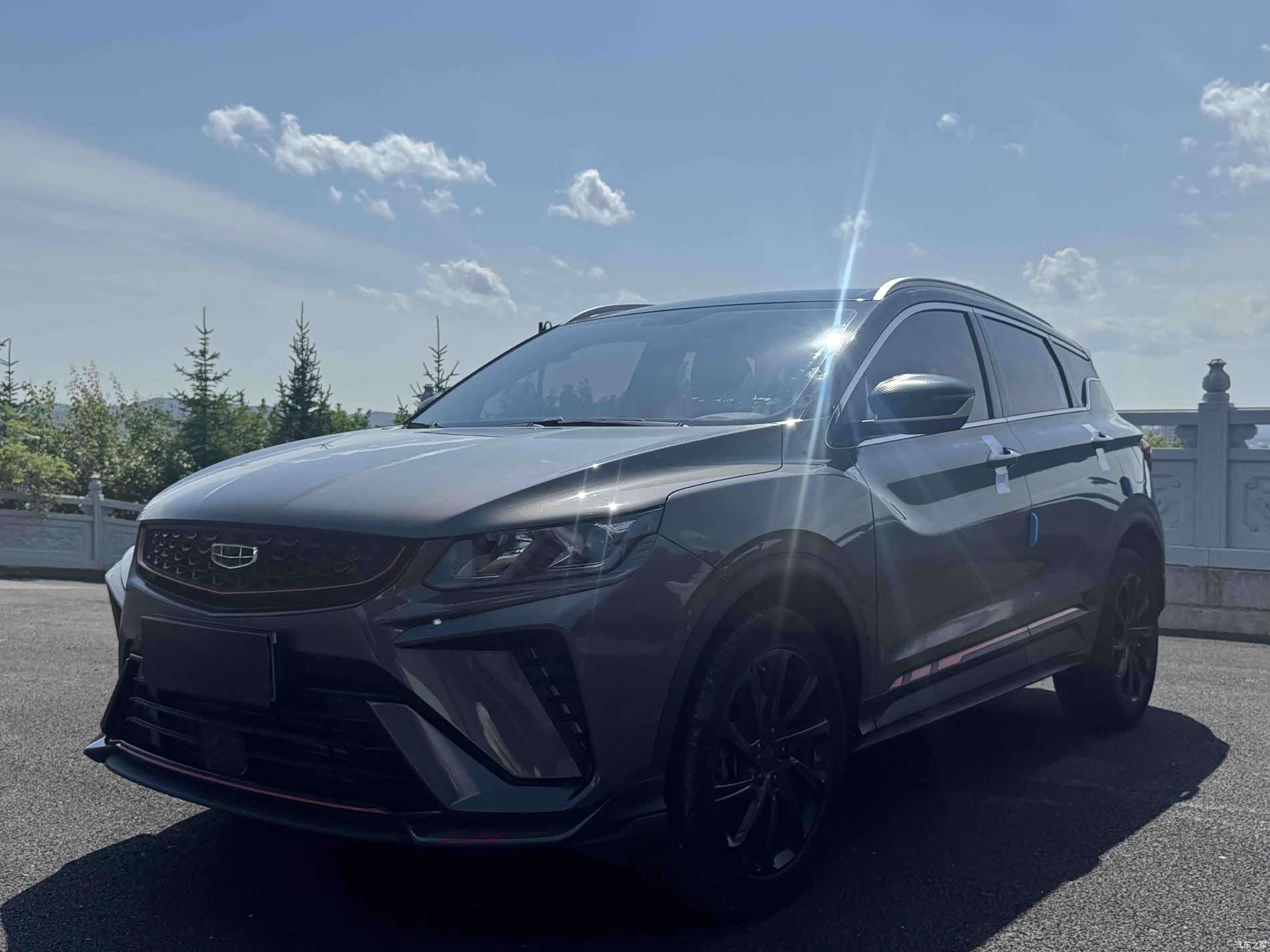 Geely Coolray, 2022 1