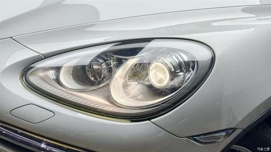 Porsche Cayenne, 2014 7