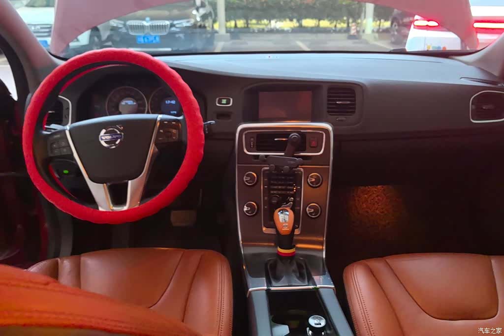 Volvo S60, 2013 12