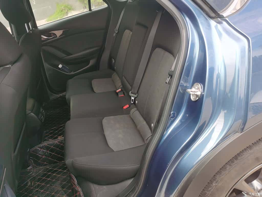Mazda CX-4, 2021 13