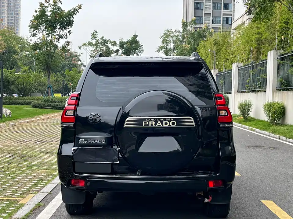 Toyota Prado