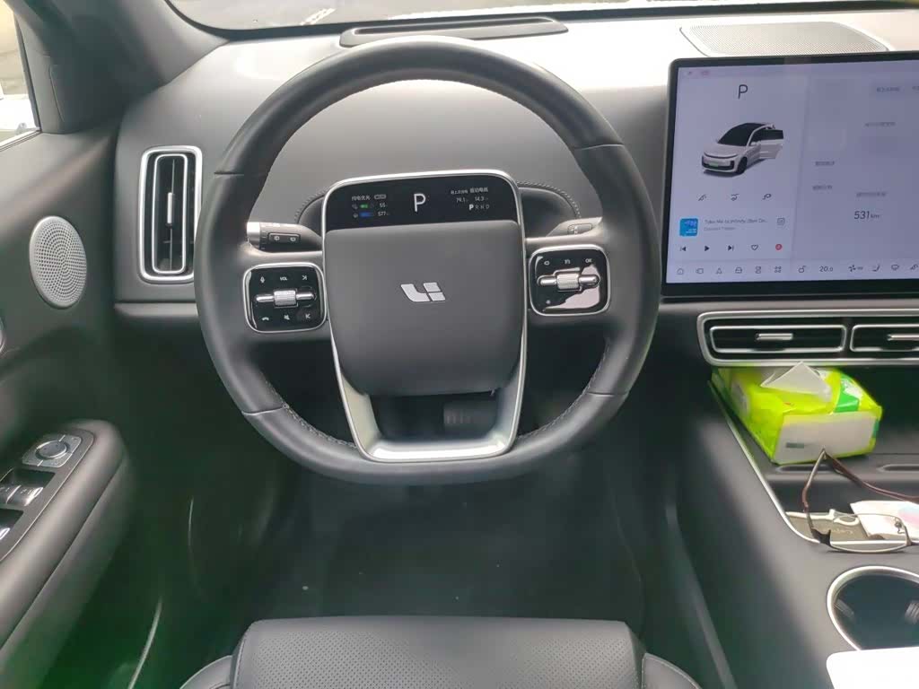 Li Auto L6, 2024 7