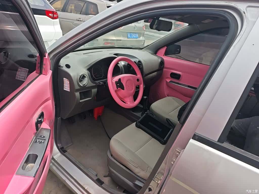 Wuling Hongguang, 2014 15