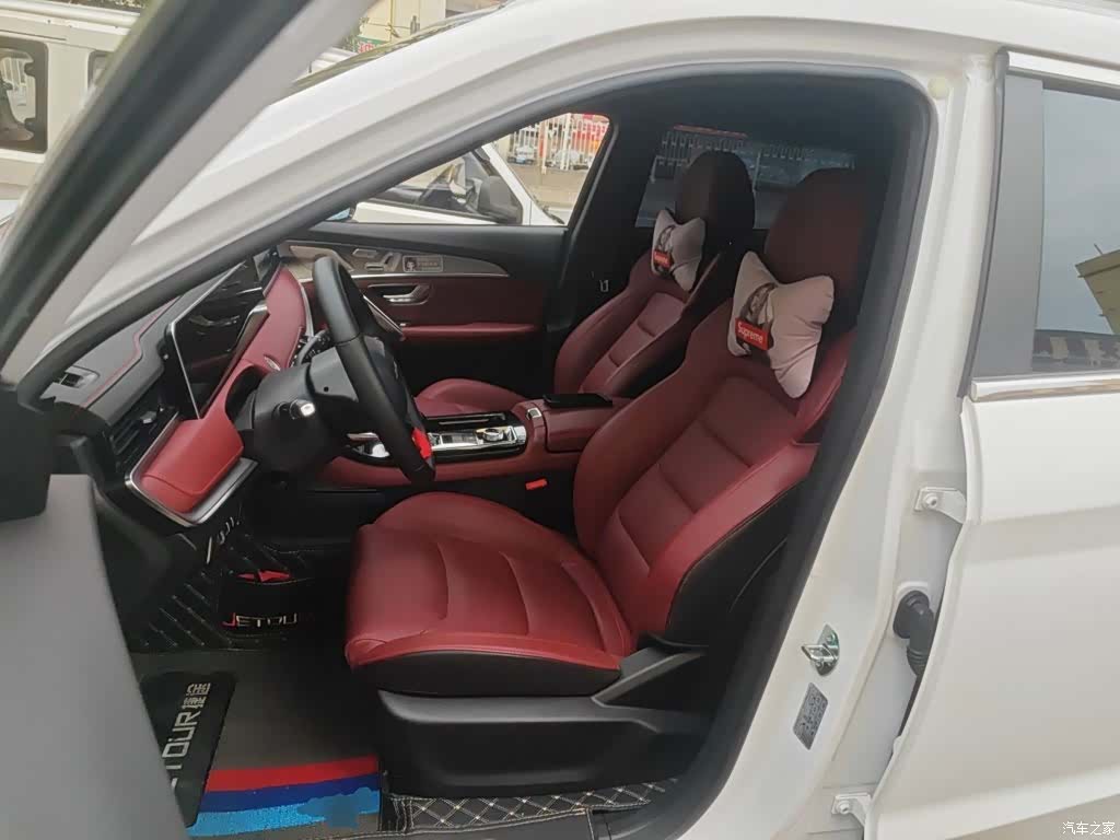 Jetour X70, 2022 15