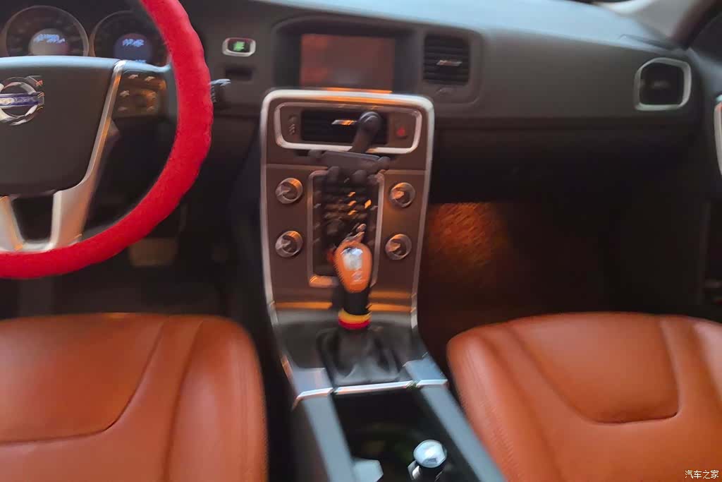 Volvo S60, 2013 16