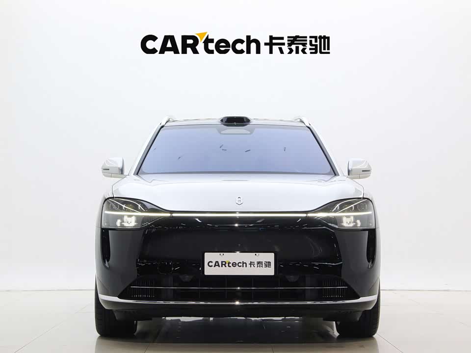 AITO Ask the world M9