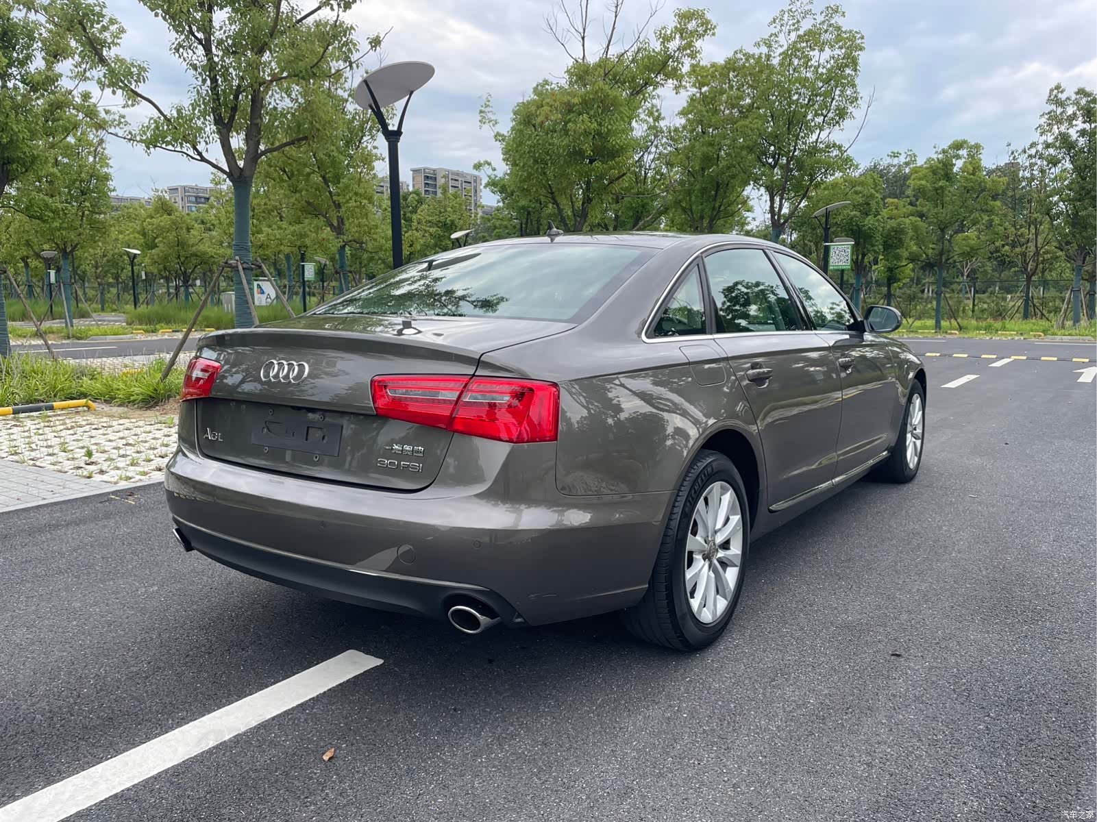 Audi A6L, 2015 16