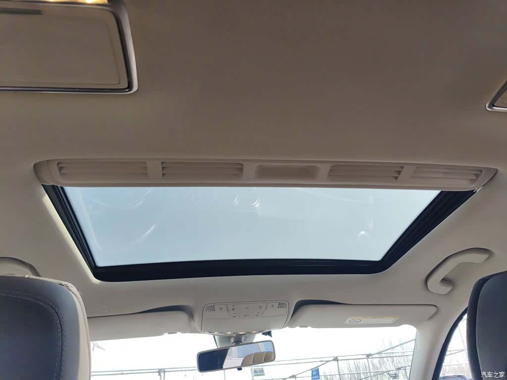 Mercedes-Benz E-Class, 2018 14