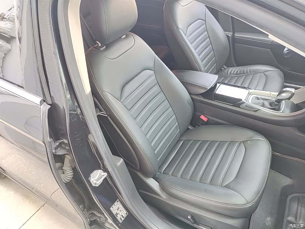 Ford Mondeo, 2015 25
