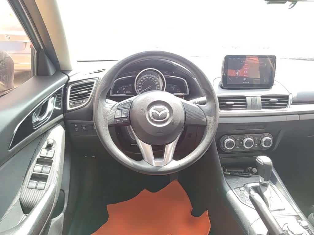 Mazda Mazda3, 2016 7