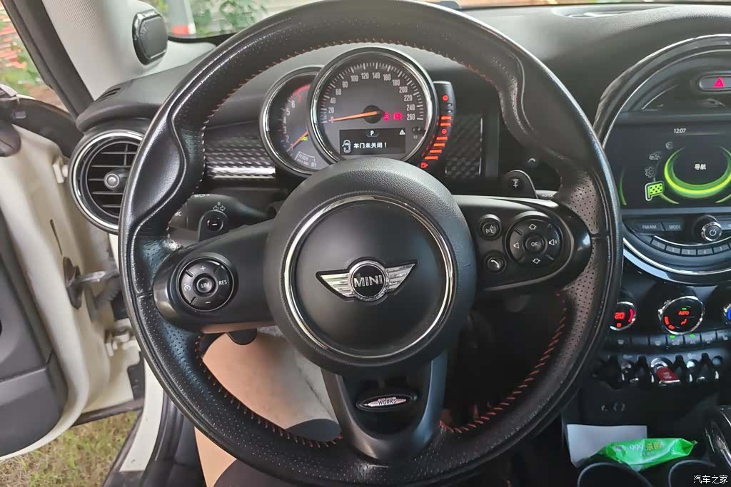 Mini Cooper, 2014 14
