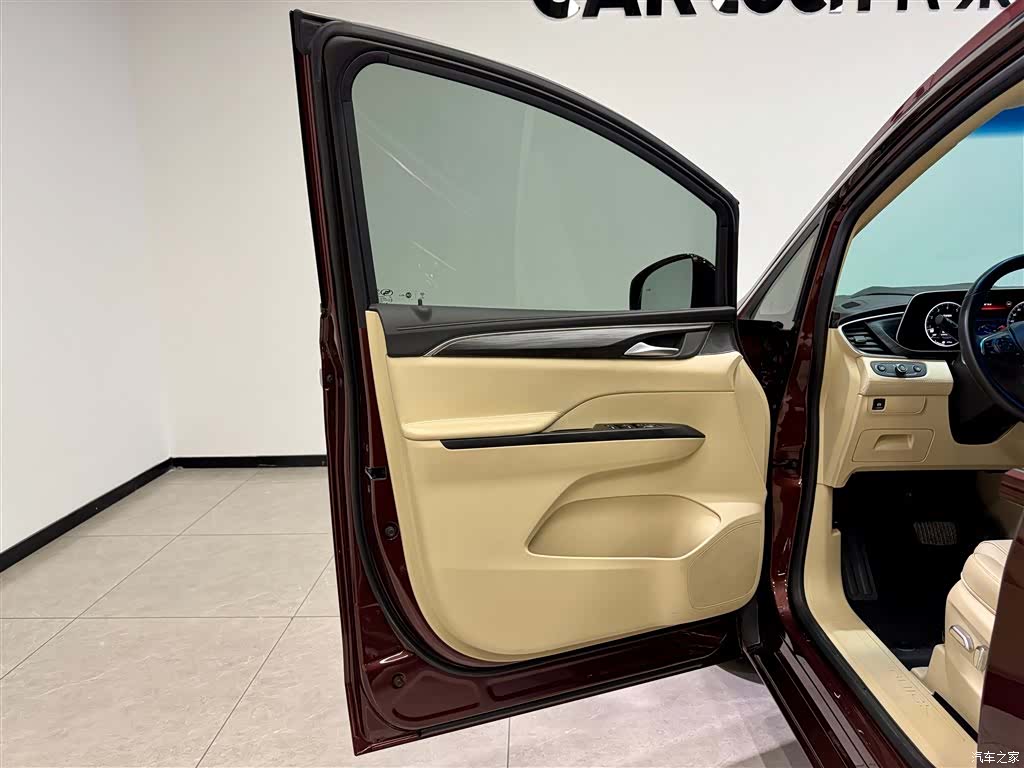 Buick GL8, 2023 15