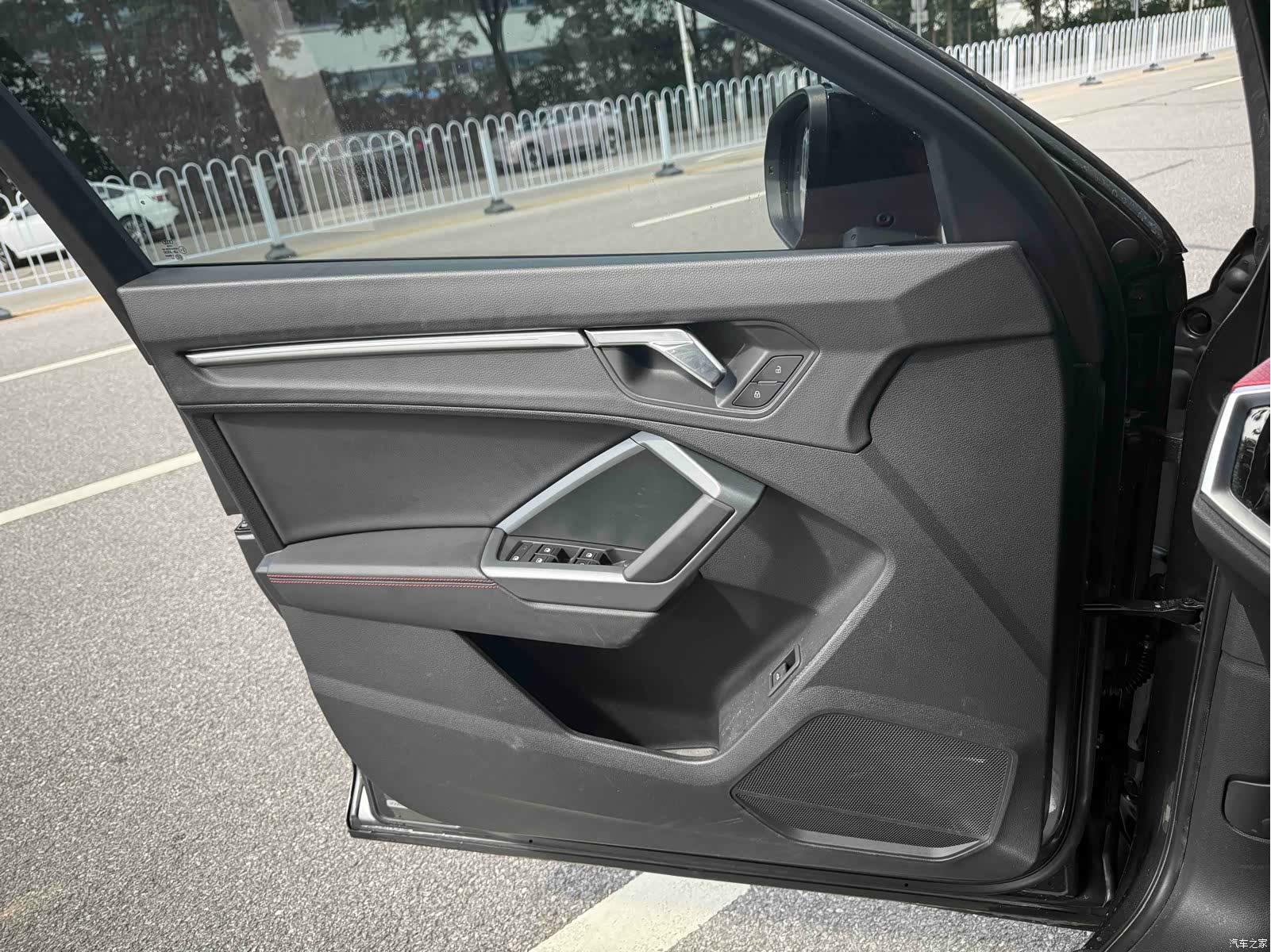 Audi Q3, 2020 3