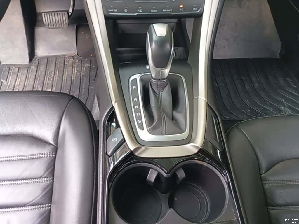 Ford Mondeo, 2016 14