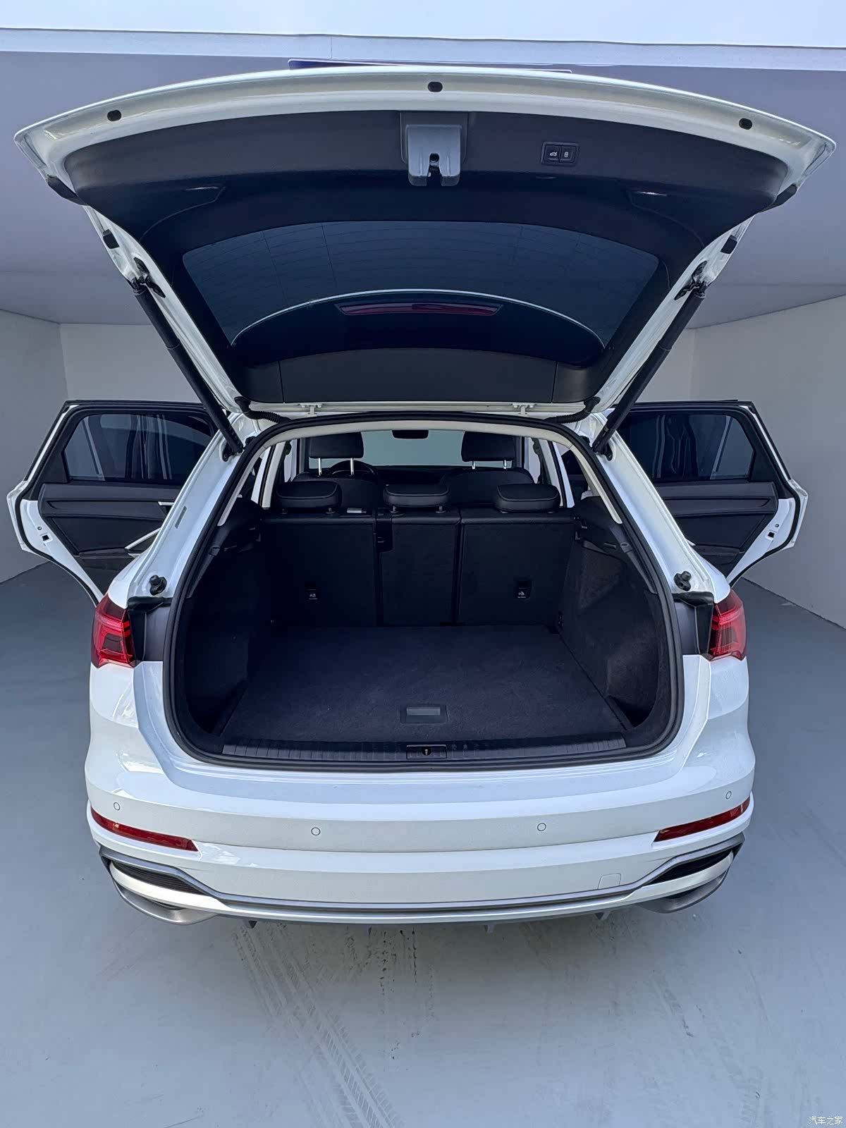 Audi Q3, 2022 20