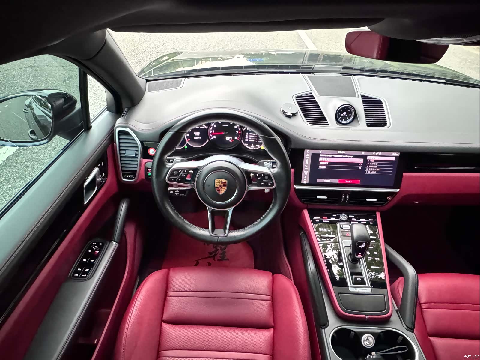 Porsche Cayenne, 2020 9