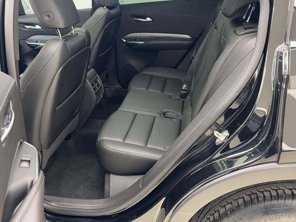 Cadillac XT4, 2021 7