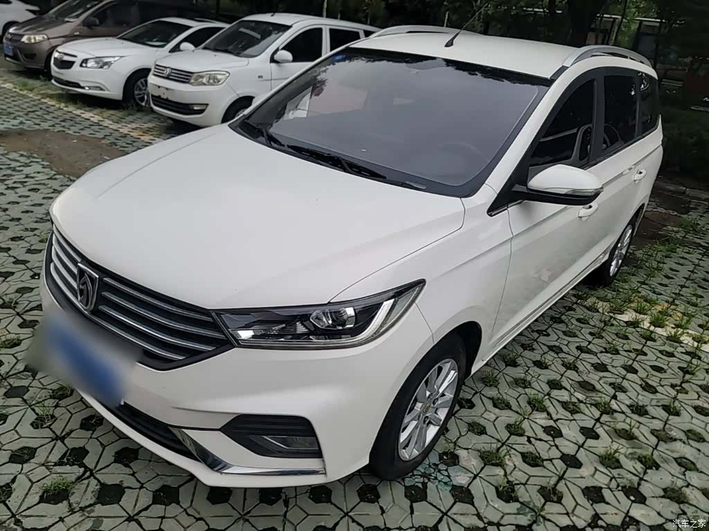 Wuling 360, 2019 1