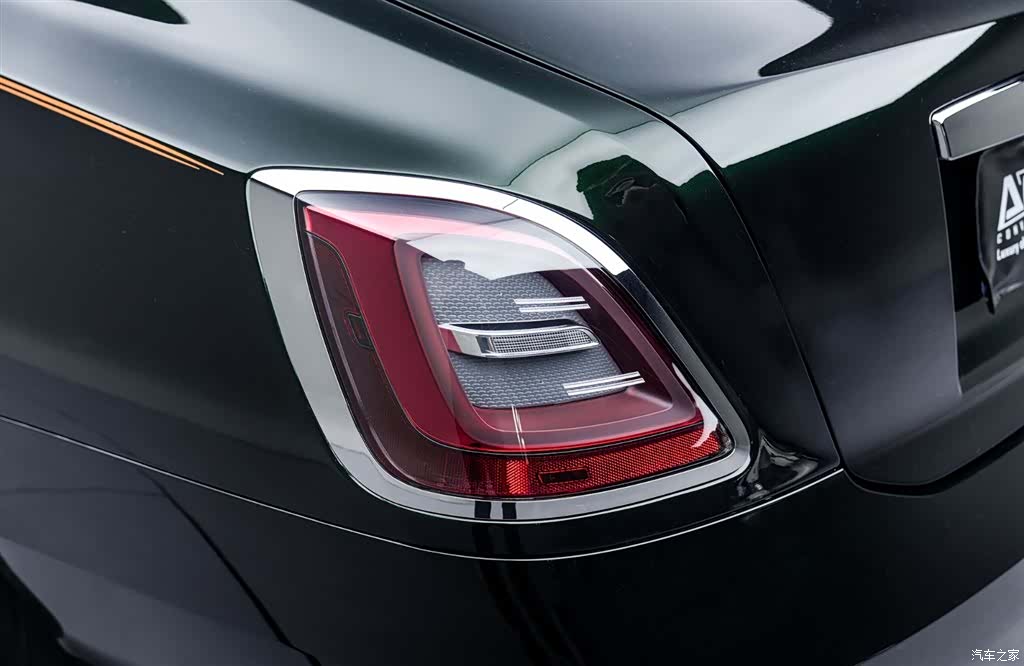 Rolls-Royce Ghost, 2022 6