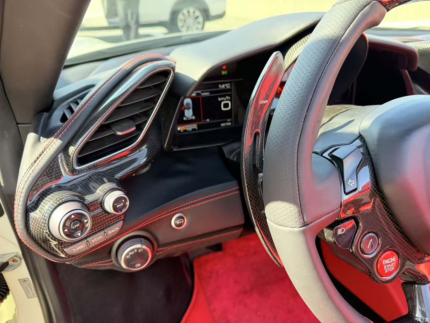 Ferrari 488, 2017 9