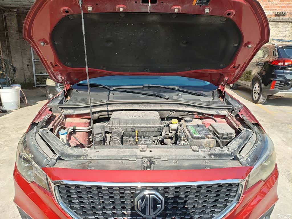 MG ZS, 2018 20