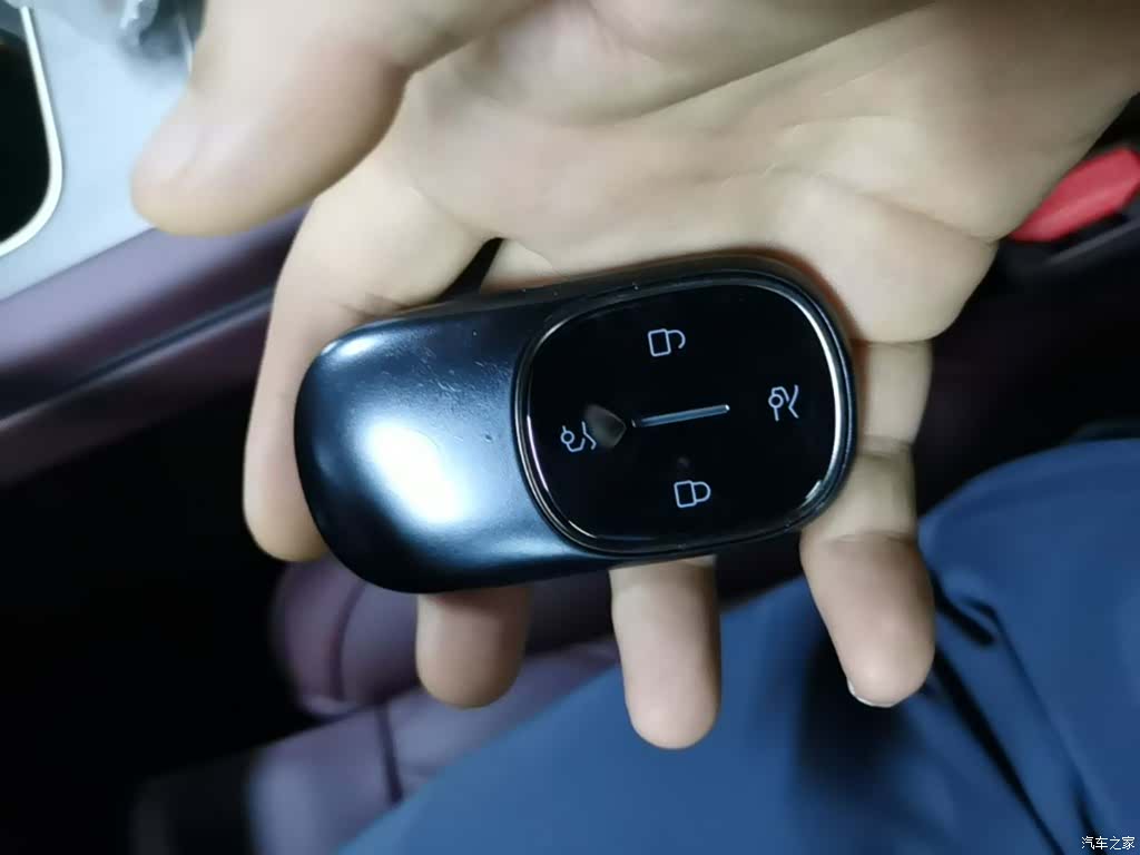 NIO ES8, 2025 17