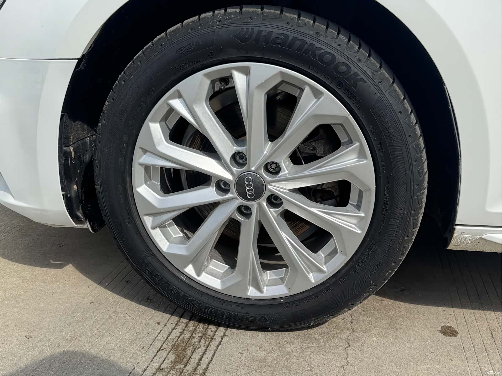 Audi A4L, 2020 15