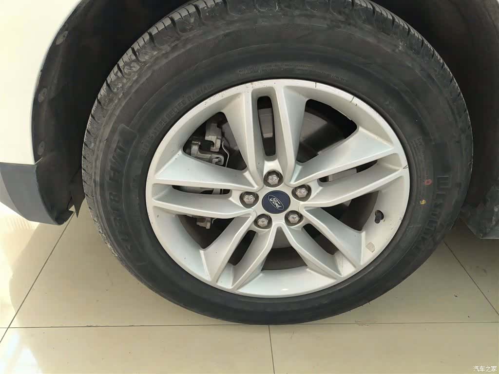 Ford Edge, 2020 23