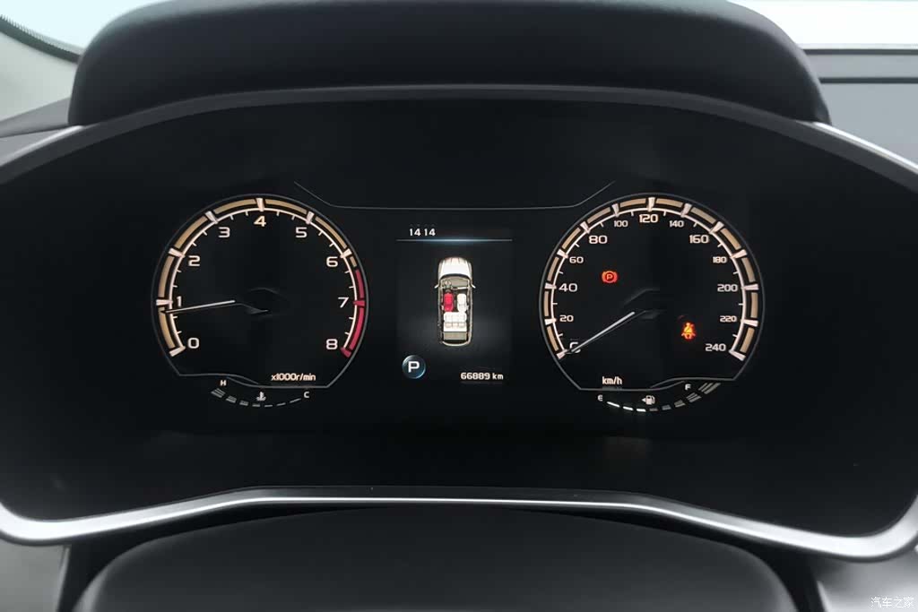 Geely Coolray, 2021 14