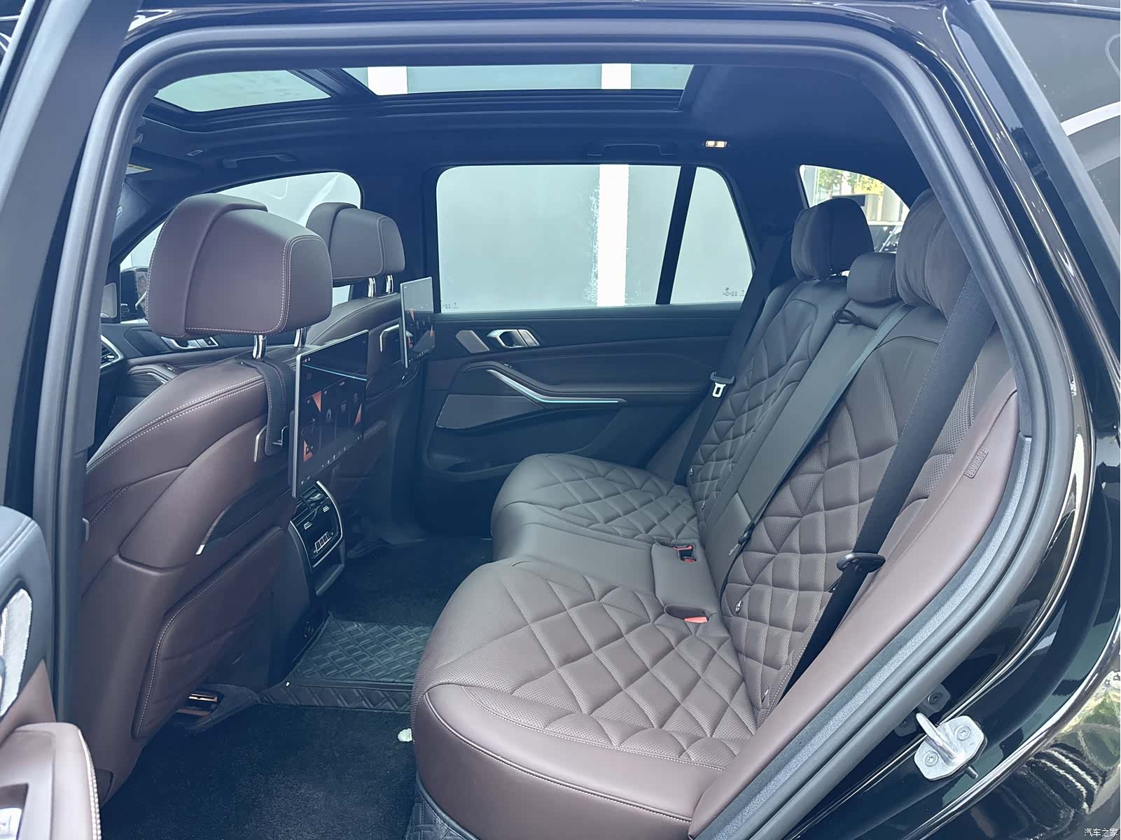 BMW X5, 2025 18