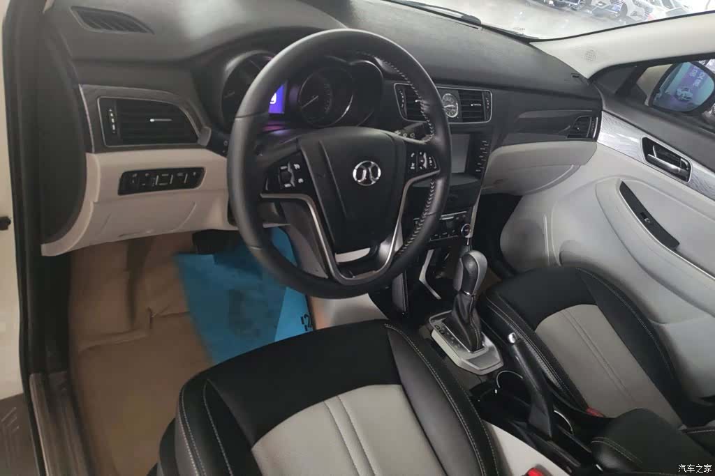 BAIC X55, 2016 12