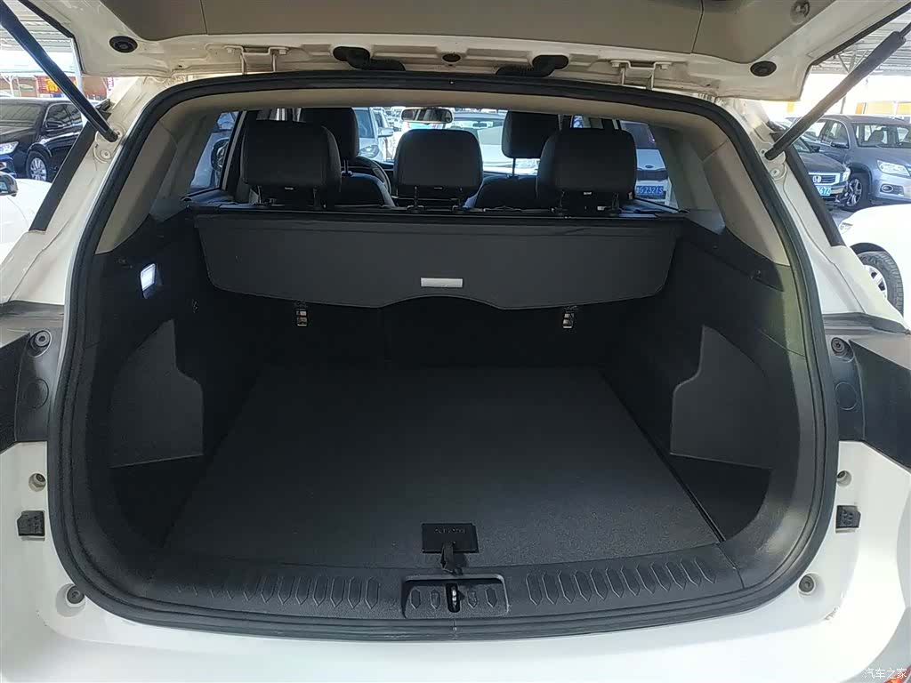 Zotye T600, 2017 9