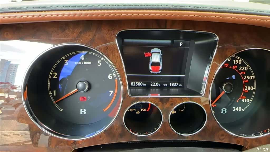 Bentley Flying Spur, 2012 17