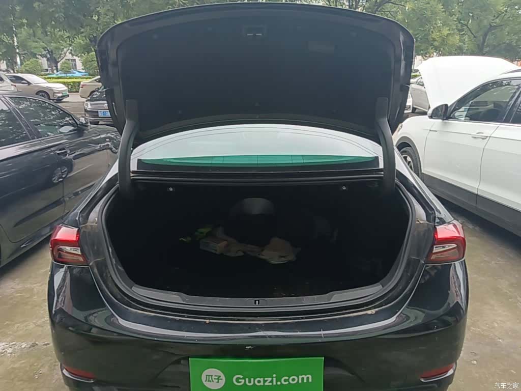 Buick LaCrosse, 2022 19