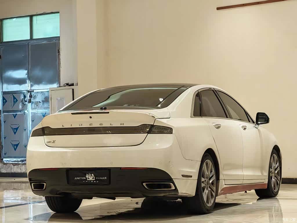 Lincoln MKZ, 2015 23