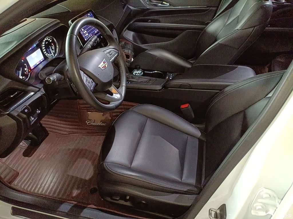 Cadillac CT4, 2023 15