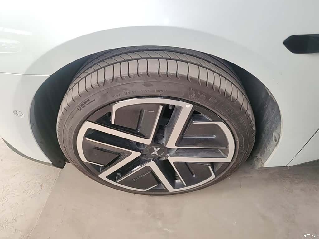 Xpeng Mona M03, 2025 23