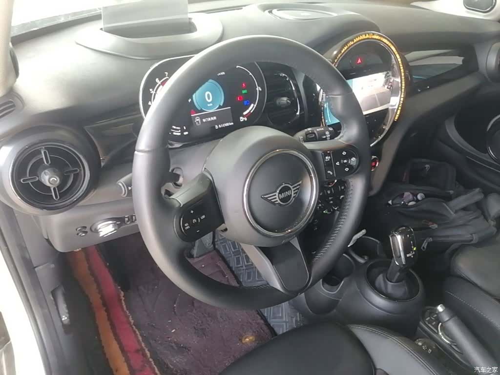 Mini Cooper, 2023 11