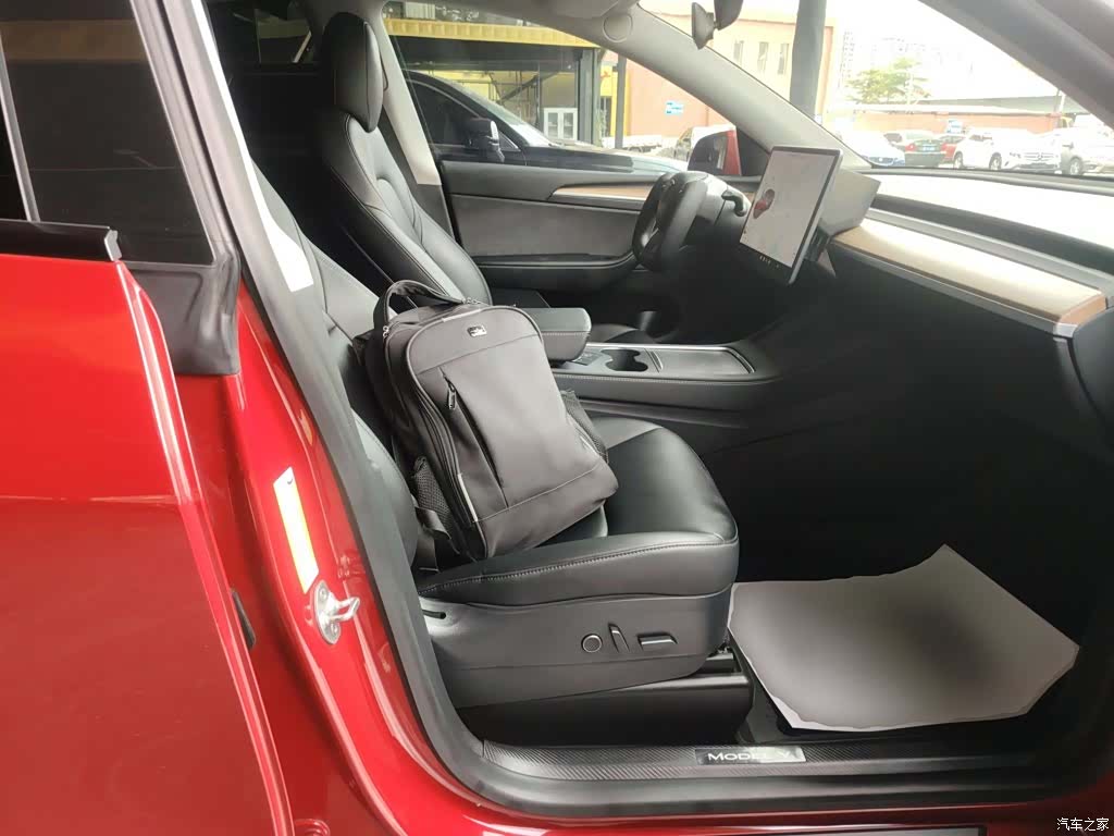 Tesla Model Y, 2021 20