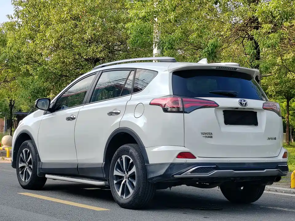 Toyota RAV4 Rongfang