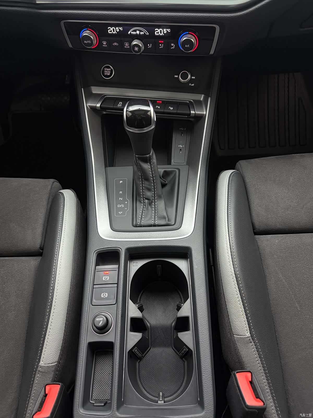 Audi Q3, 2023 11