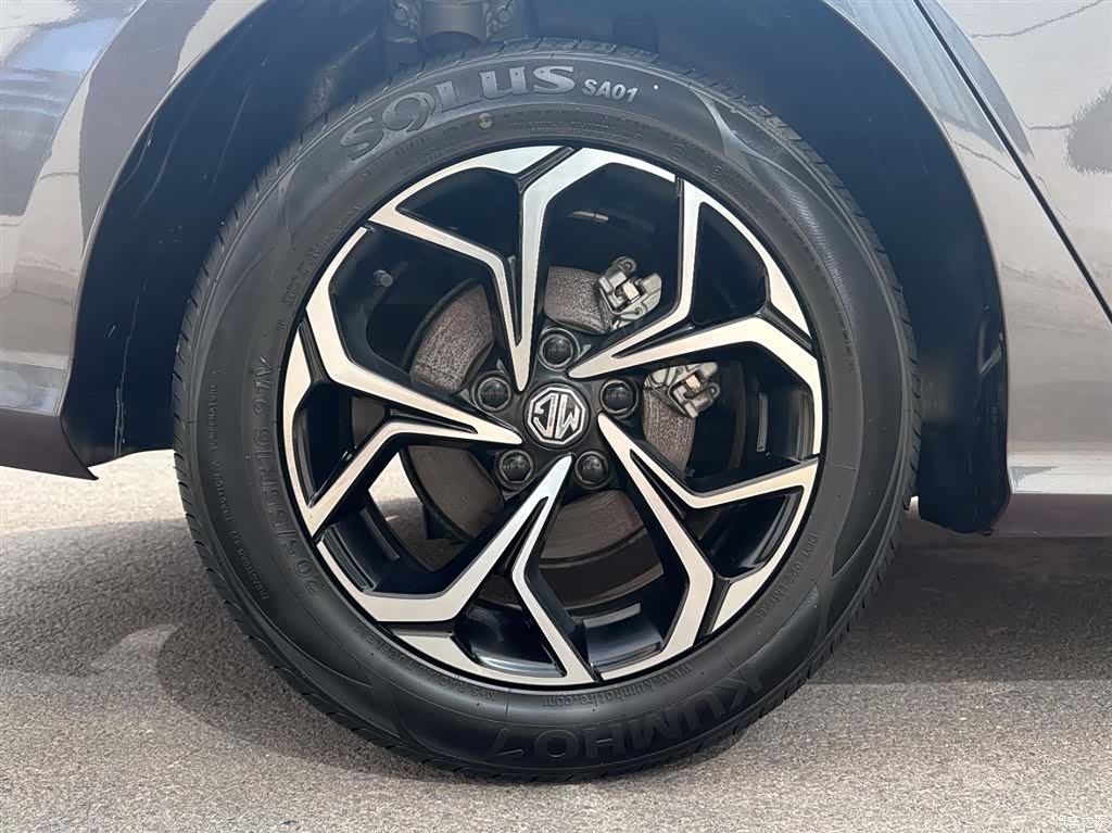 MG MG5, 2024 19